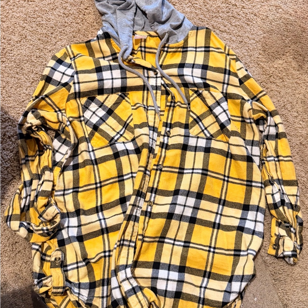 No Boundaries Yellow and Black Plaid Shirt with Gray Hood